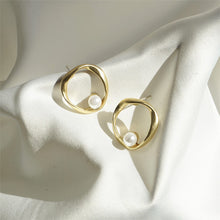  Simple Eardrop Peral Earrings