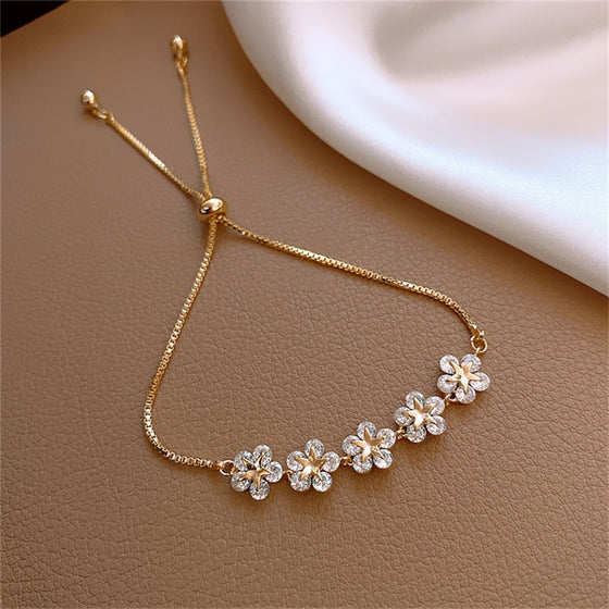 Elegant Inlaid Rhinestone Korean Bracelets Gold Colour Flower Charm Bracelet