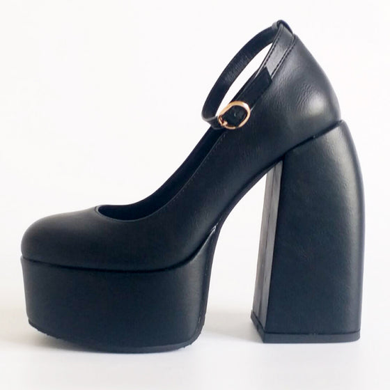 Mary Jane Chunky Platforms - Deal Digga